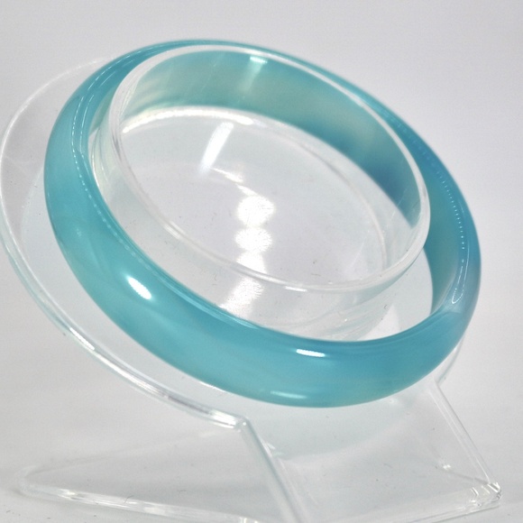 Bright Blue Agate Stone Bangle - Picture 3 of 7